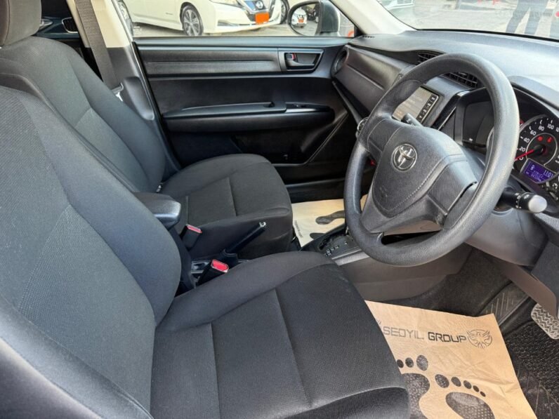 Toyota Axio 2022