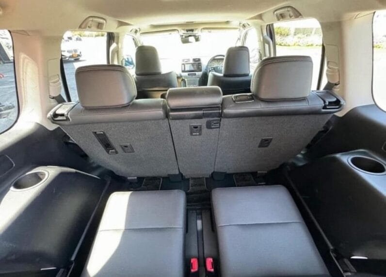 Toyota Land Cruiser Prado 2023