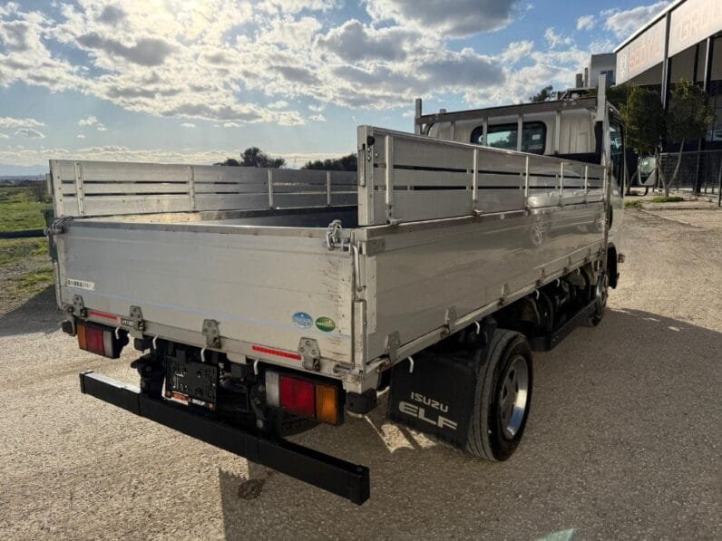 Isuzu Elf 2017