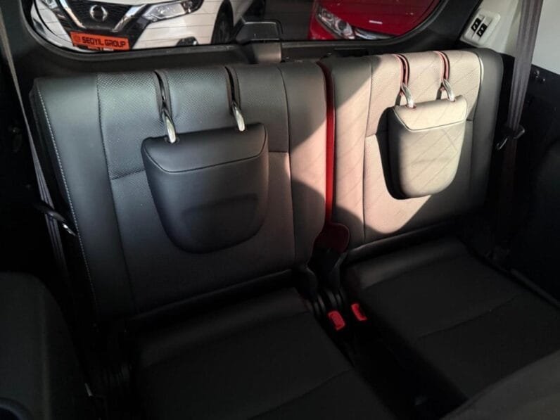 Toyota Land Cruiser 2023