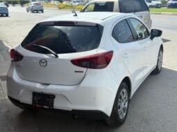 Mazda 2 2022