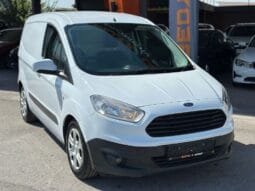 Ford Transit Courier 2018