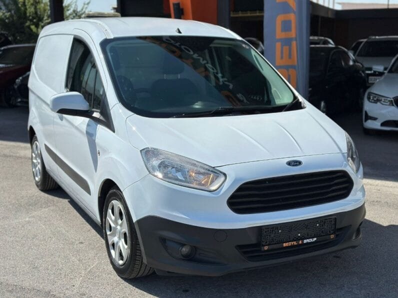Ford Transit Courier 2018