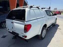 Mitsubishi L 200 2015