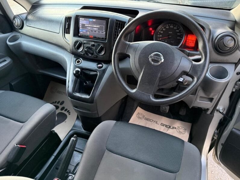 Nissan NV200 2020