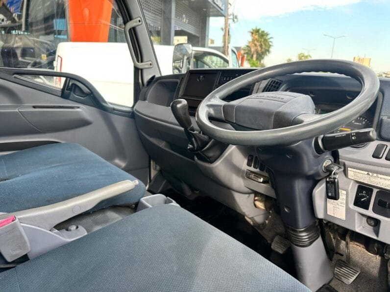 Mitsubishi Fuso 2015