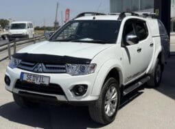 Mitsubishi L 200 2015