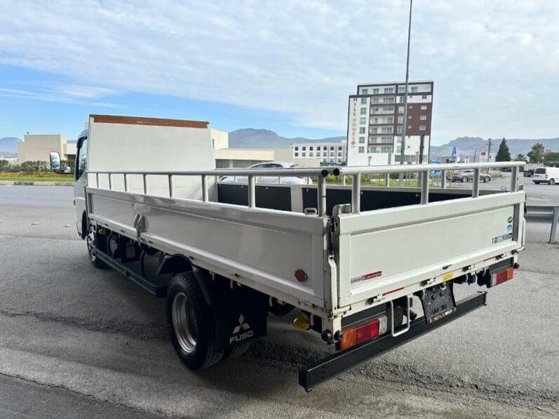 Mitsubishi Fuso 2015