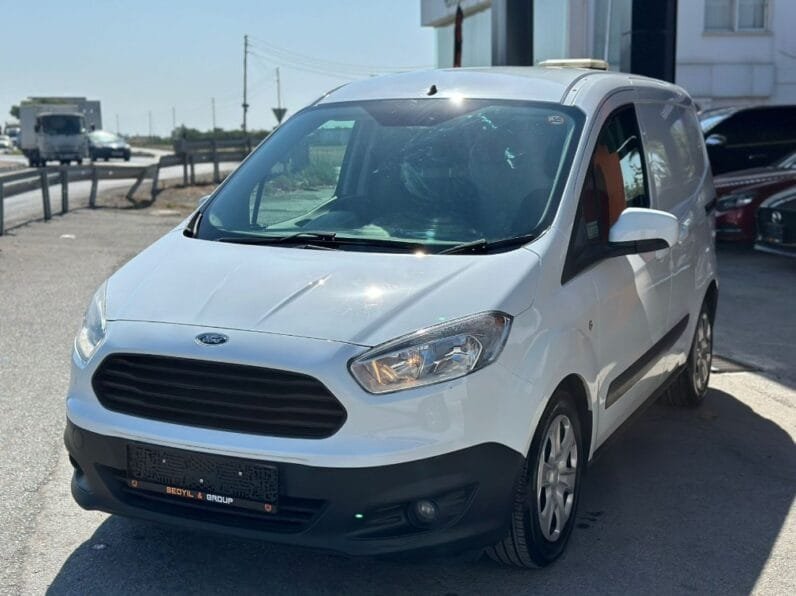 Ford Transit Courier 2018