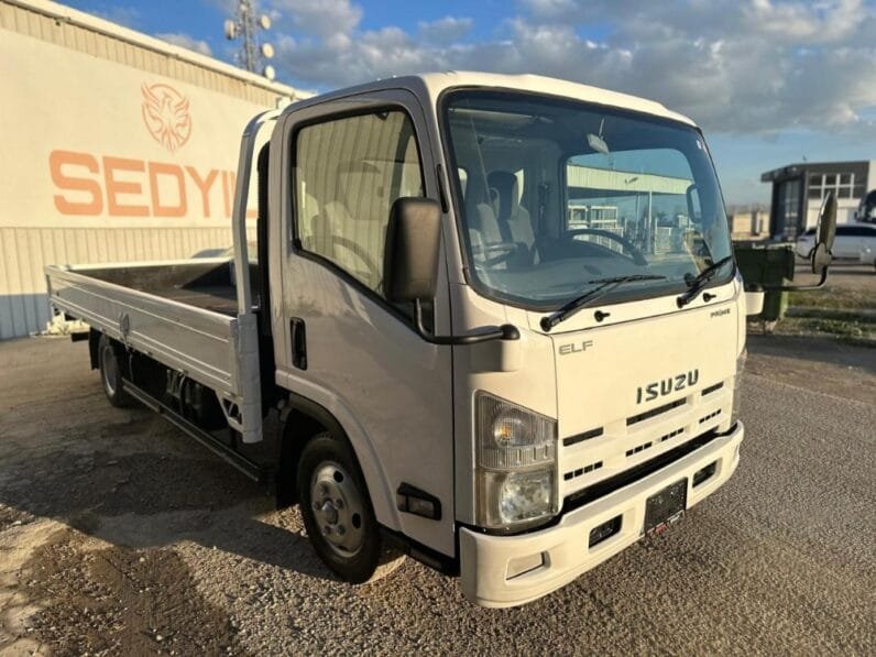 Isuzu Elf 2015