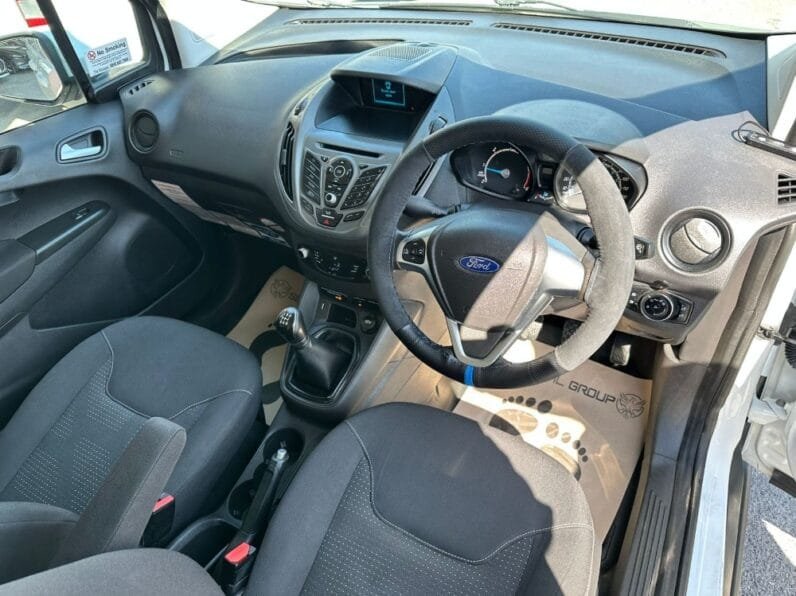 Ford Transit Courier 2018