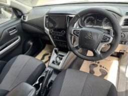 Mitsubishi L 200 2021