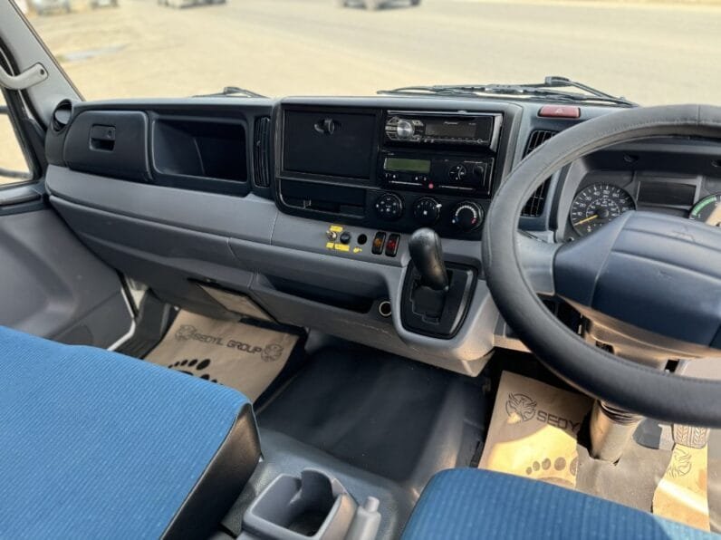 Mitsubishi Temsa 2014