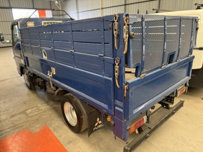 Mitsubishi Fuso 2015