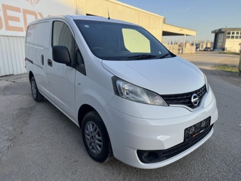 Nissan NV200 2014
