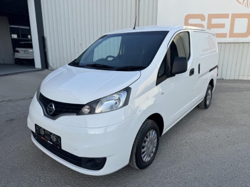 Nissan NV200 2014
