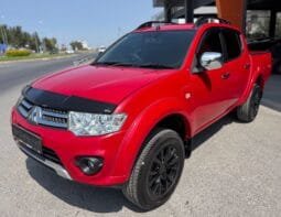 Mitsubishi L 200 2015