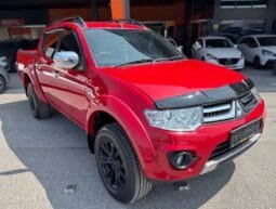 Mitsubishi L 200 2015