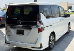 Nissan Serena 2023