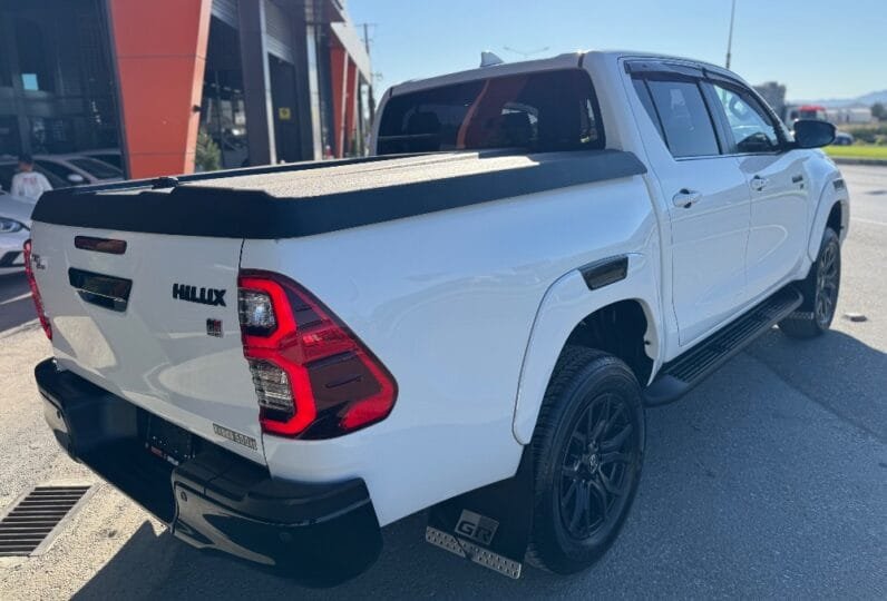 Toyota Hilux 2024