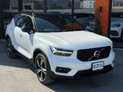 Volvo XC40 2022