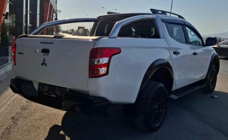 Mitsubishi L 200 2020