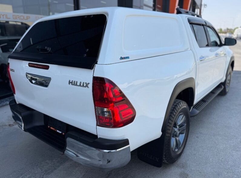 Toyota Hilux 2021