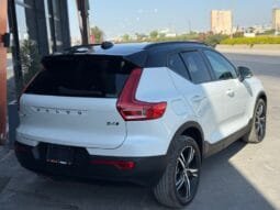 Volvo XC40 2022