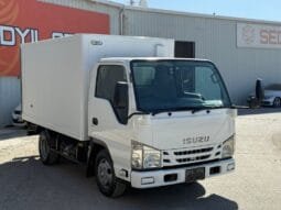 Isuzu Elf 2016