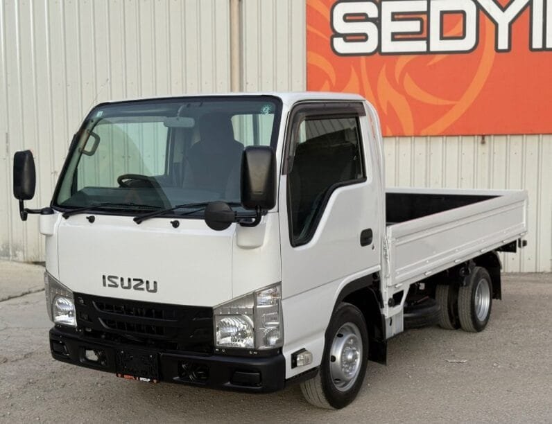 Isuzu Elf 2018