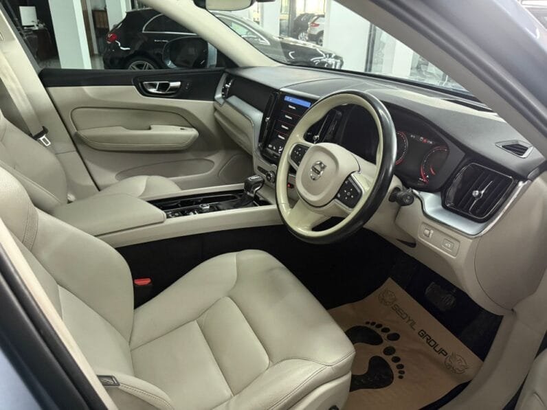 Volvo XC60 2019
