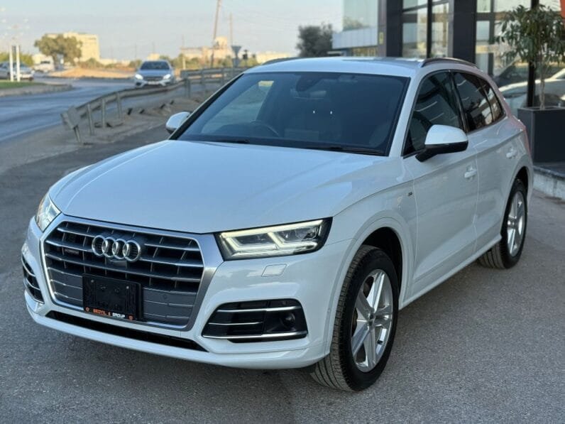 Audi Q5 2021