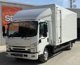Isuzu Forward 2020
