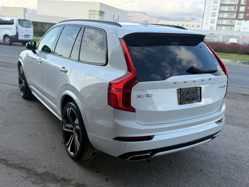 Volvo XC90 2021
