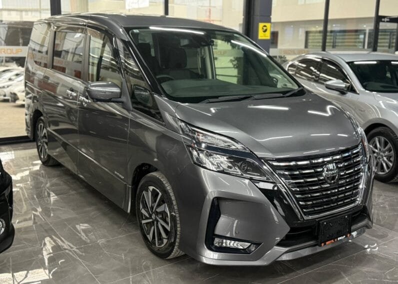Nissan Serena 2022