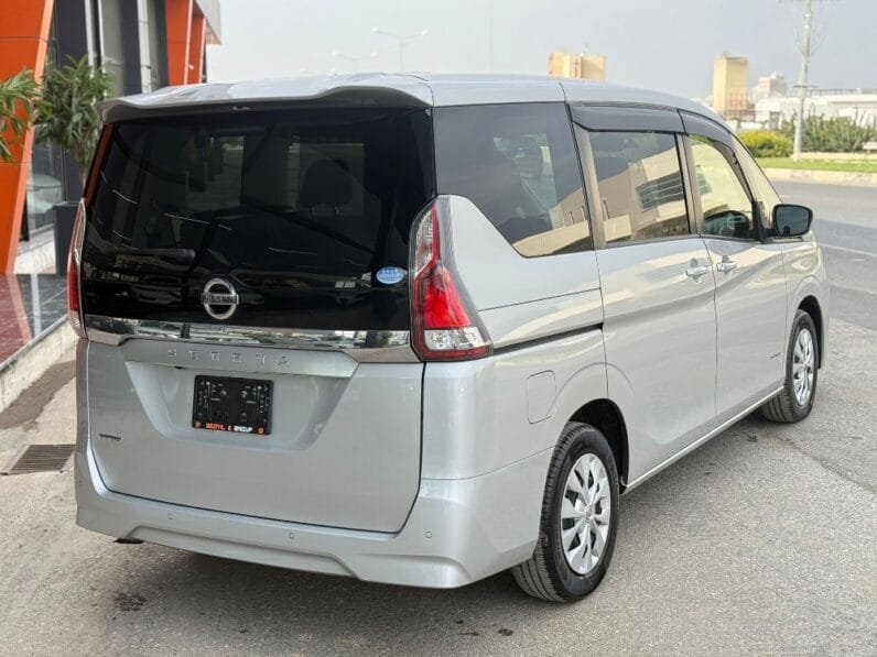 Nissan Serena 2021