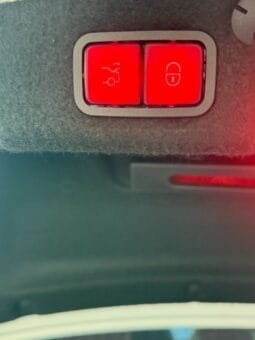 Mercedes-Benz C-Class 2021