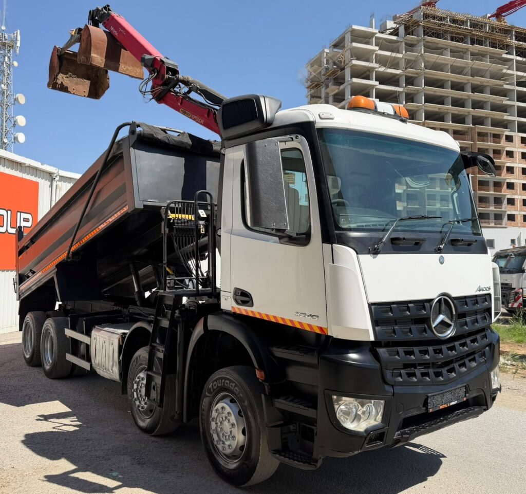 Mercedes-Benz Arocs