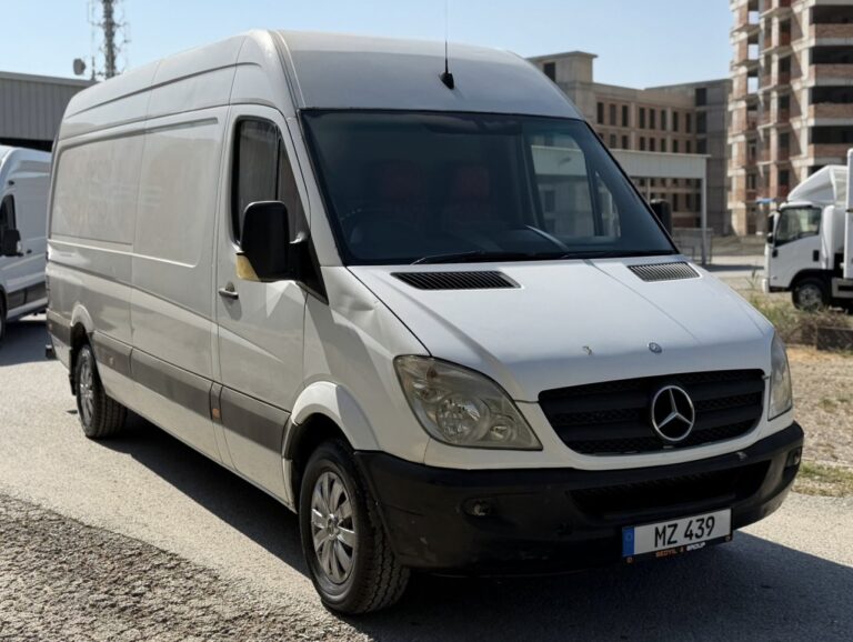 Mercedes-Benz Sprinter Panel Van
