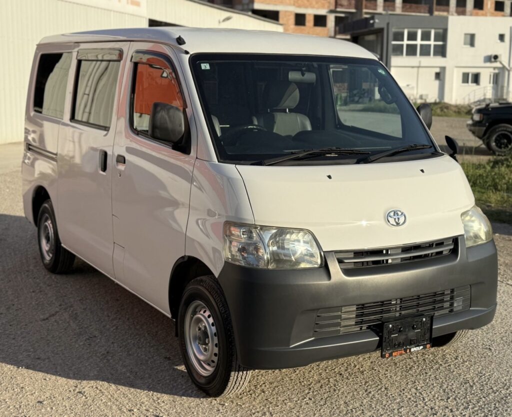 Toyota Town Ace