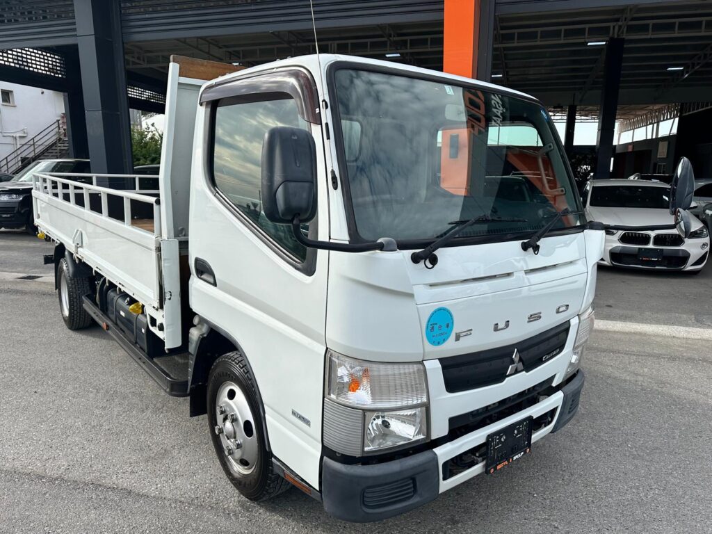 Mitsubishi Fuso Canter