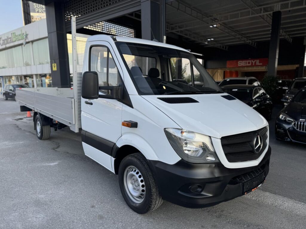 Mercedes-Benz Sprinter Panel Van