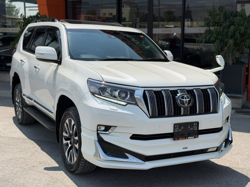 Toyota Landcrusier Prado