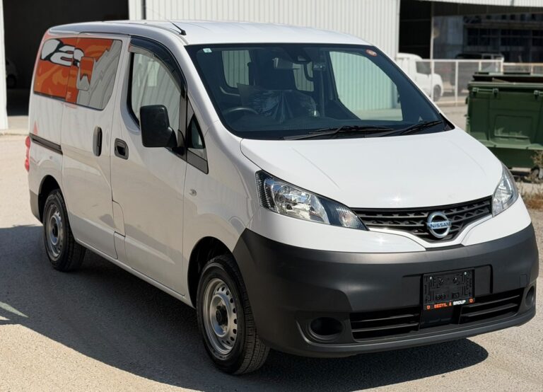 Nissan NV200