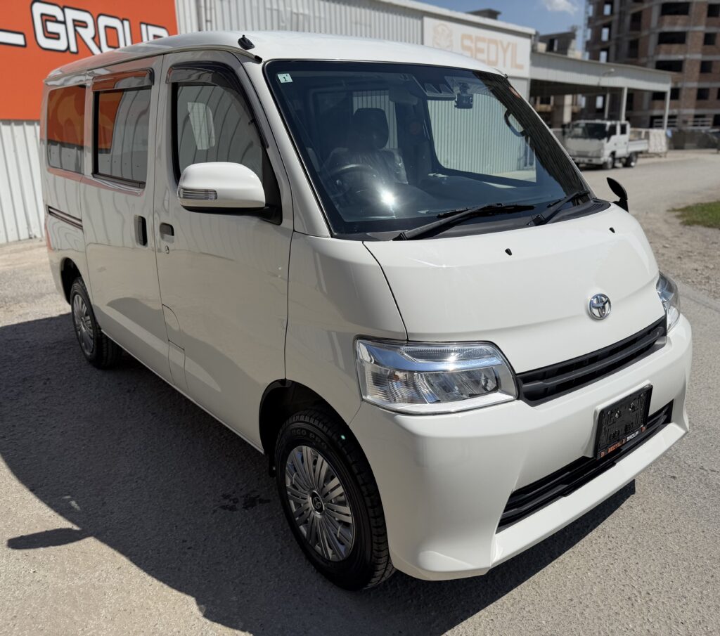 Toyota Town Ace