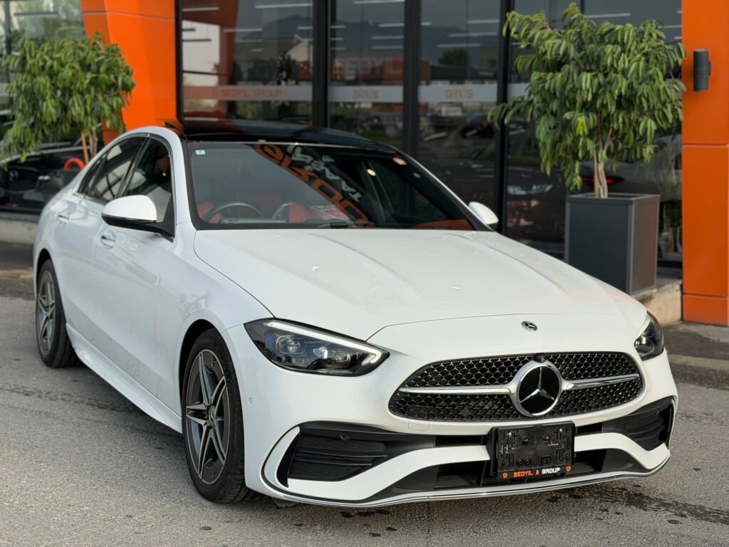 Mercedes-Benz C-Class