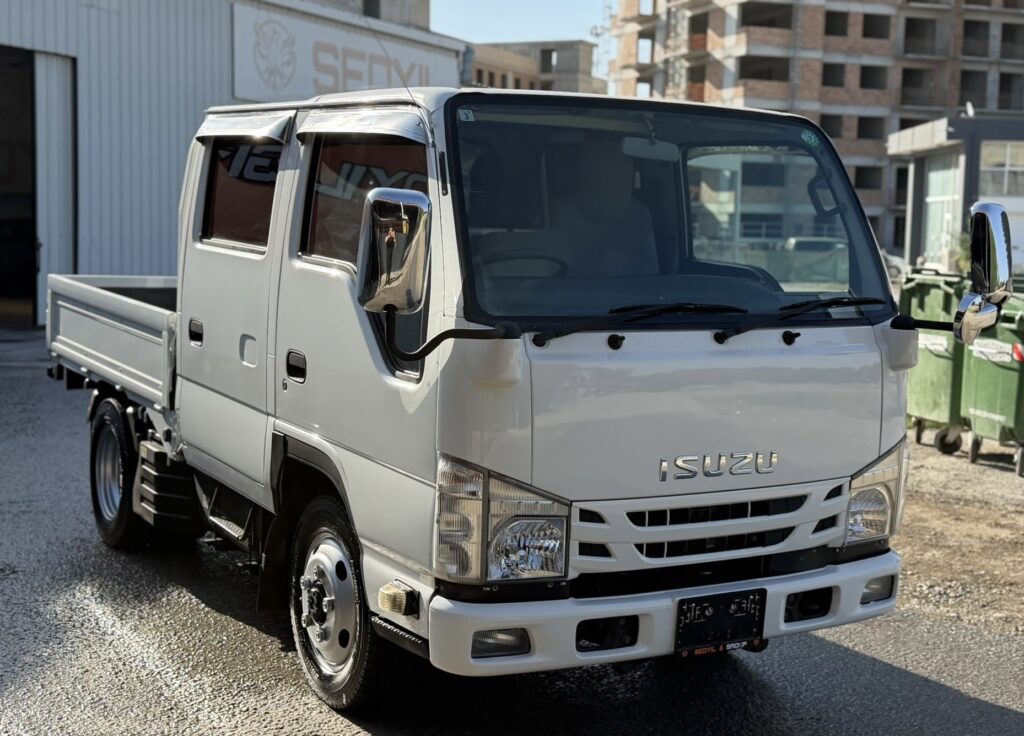 Isuzu ELF ÇİFT KABİN