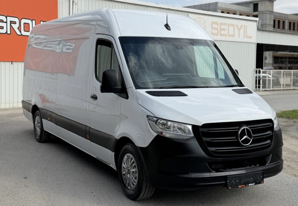 Mercedes-Benz Sprinter Panel Van