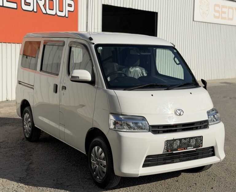 Toyota Town Ace
